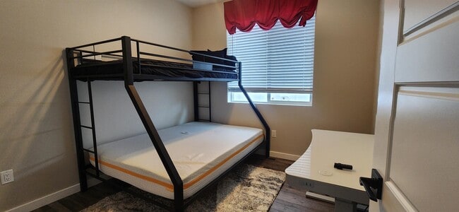 Building Photo - 1513 Zephyr Way
