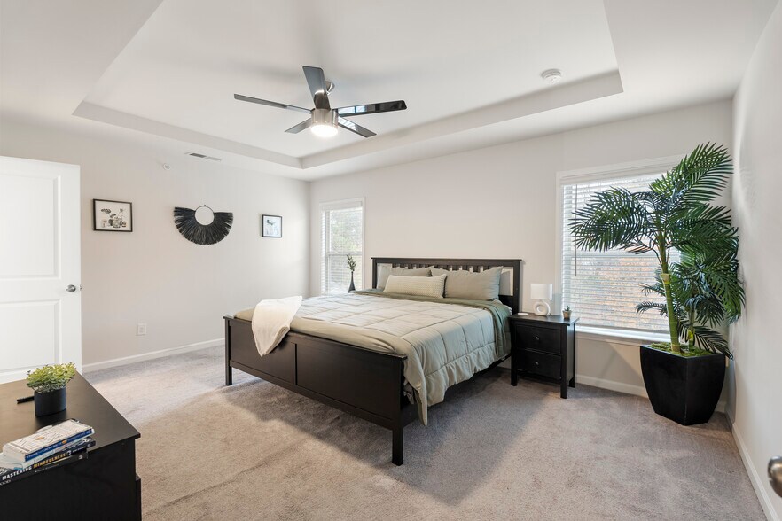 Building Photo - 1554 Ridgebrook Downs