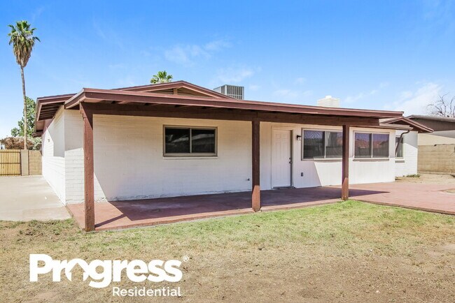 Building Photo - 3143 W Julie Dr