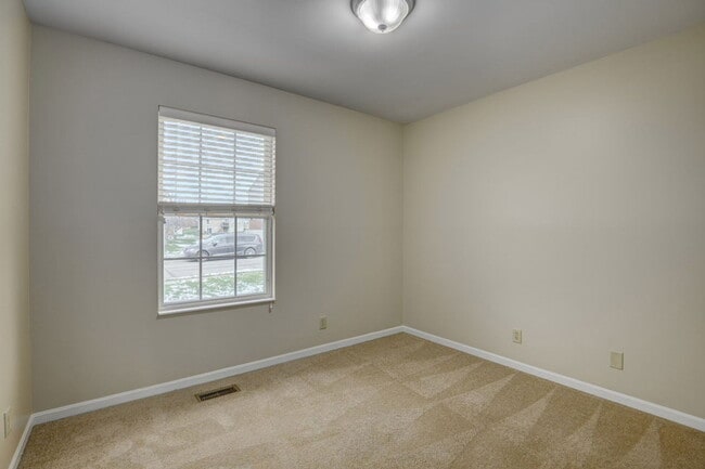 Building Photo - 10649 Kelsey Dr