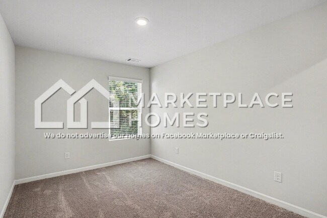 Building Photo - 274 Oakwood Dr NW