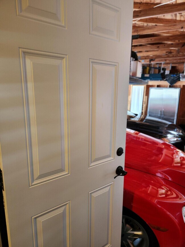 Building Photo - 7717 White Egret Ln