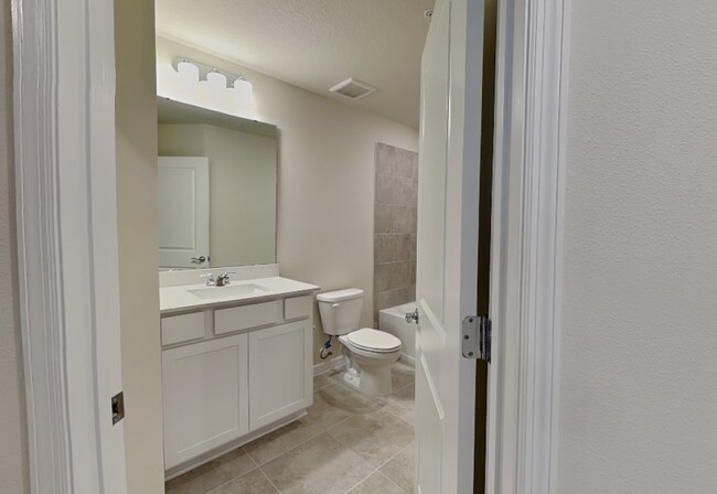 Building Photo - 461 Beryl Cv