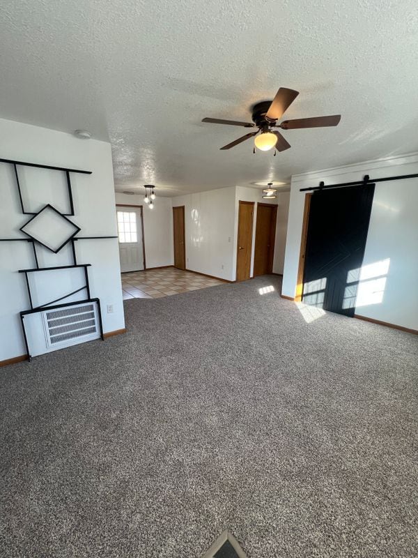 Building Photo - 109 W Pleasant St