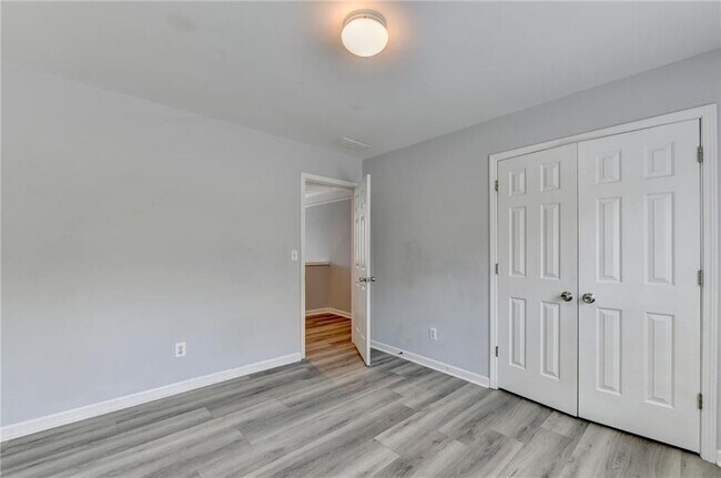 Building Photo - 7635 Harrogate Pl