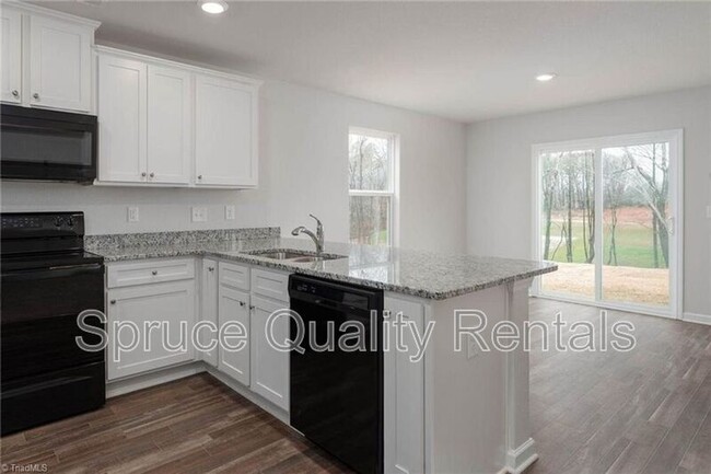 Building Photo - 2232 Balmore Ave