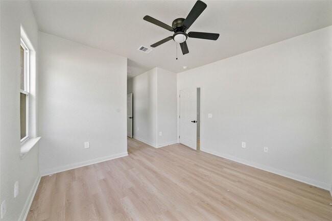 Building Photo - 4415 Castor St