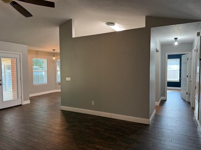 Building Photo - 2813 Atoka Trail