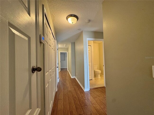 Building Photo - 1916 Beacon Bay Ct