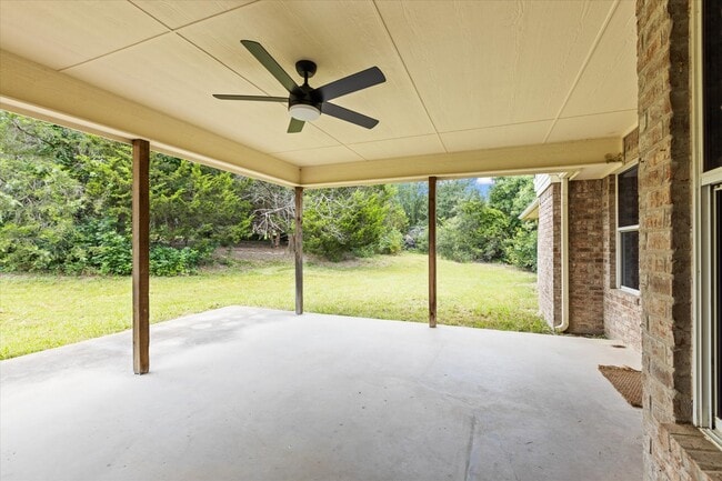 Building Photo - 2517 Hayley Dr