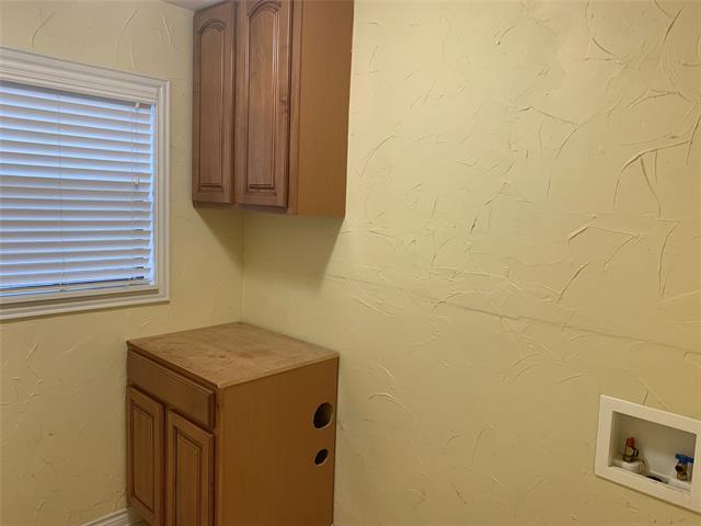 Building Photo - 4107 Rushmoor Dr