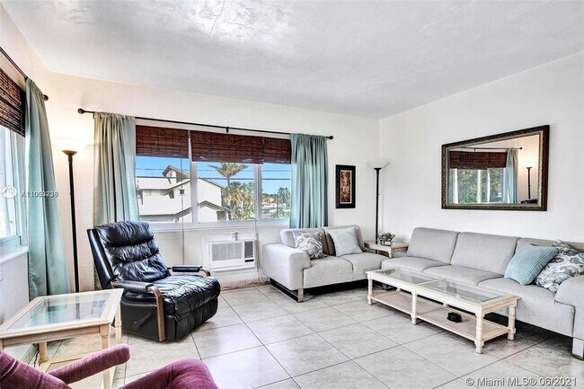 Building Photo - 600 Layne Blvd