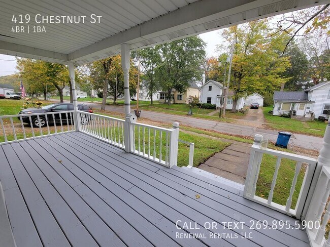 Building Photo - 419 Chestnut St