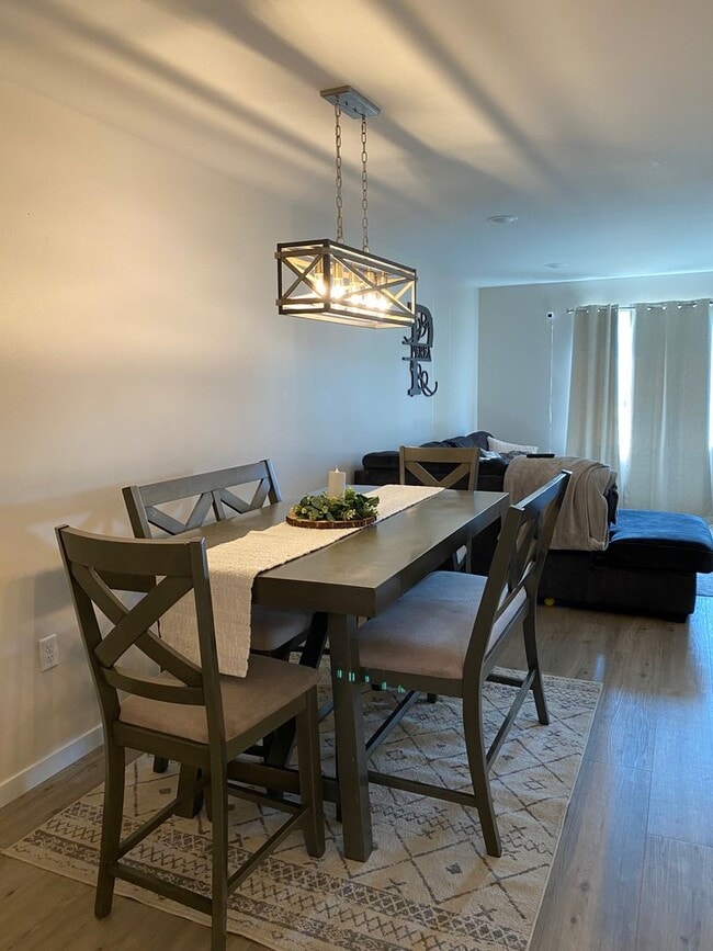 Building Photo - New Construction Townhouse for Rent - Tham...