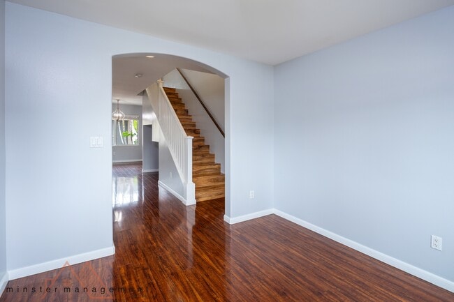 Building Photo - 91-6633-6633 Kapolei Pkwy