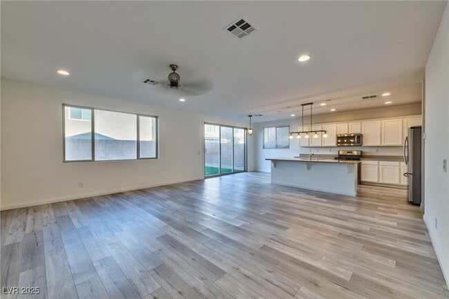 Building Photo - 6864 Black Ash St