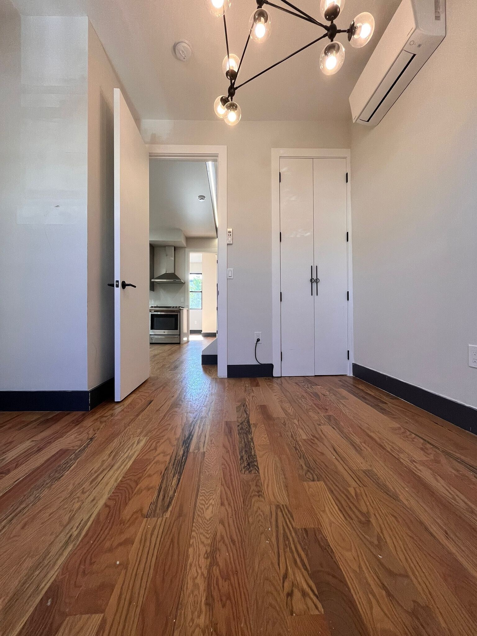 Building Photo - 604 Palisade Ave