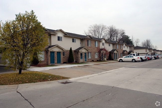 Building Photo - Wedgewood Village