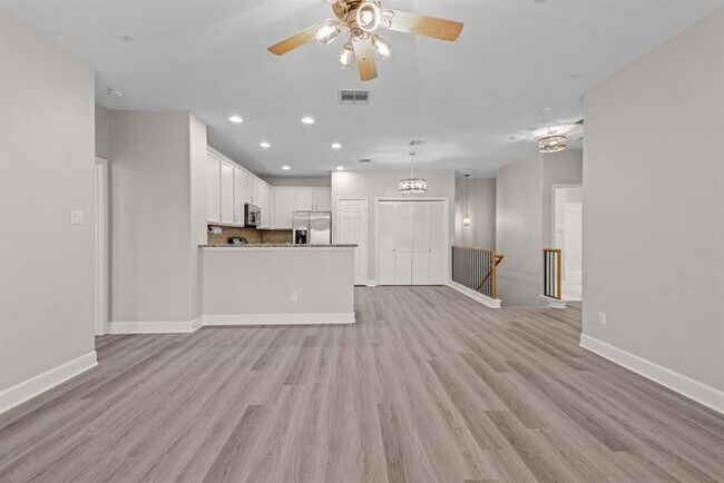 Building Photo - 14815 Avery Ranch Blvd