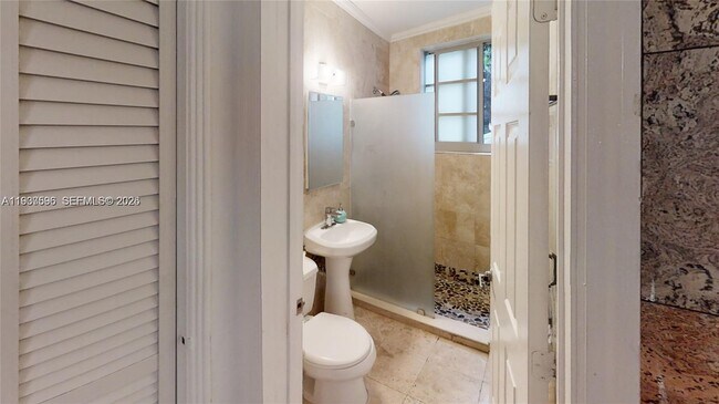 Building Photo - 1341 Meridian Ave