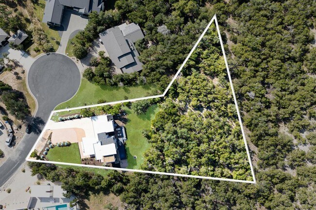 Building Photo - 10800 Superview Dr