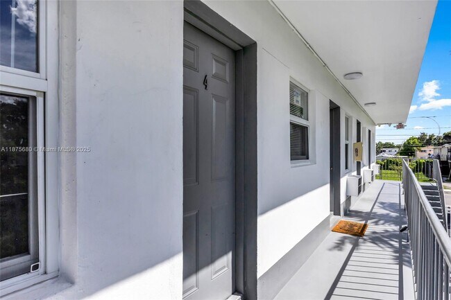 Building Photo - 1245 NW 60th St