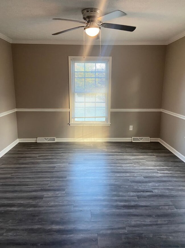 Building Photo - 2119 Grider Pond Rd