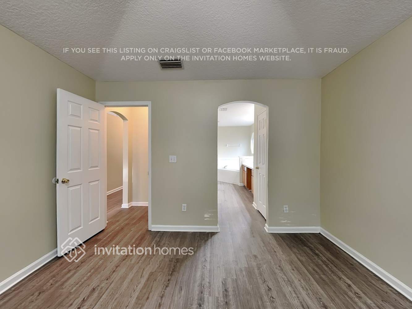 Building Photo - 13948 Bradley Cove Rd