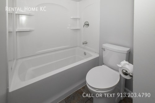 Building Photo - 10186 Haskins-