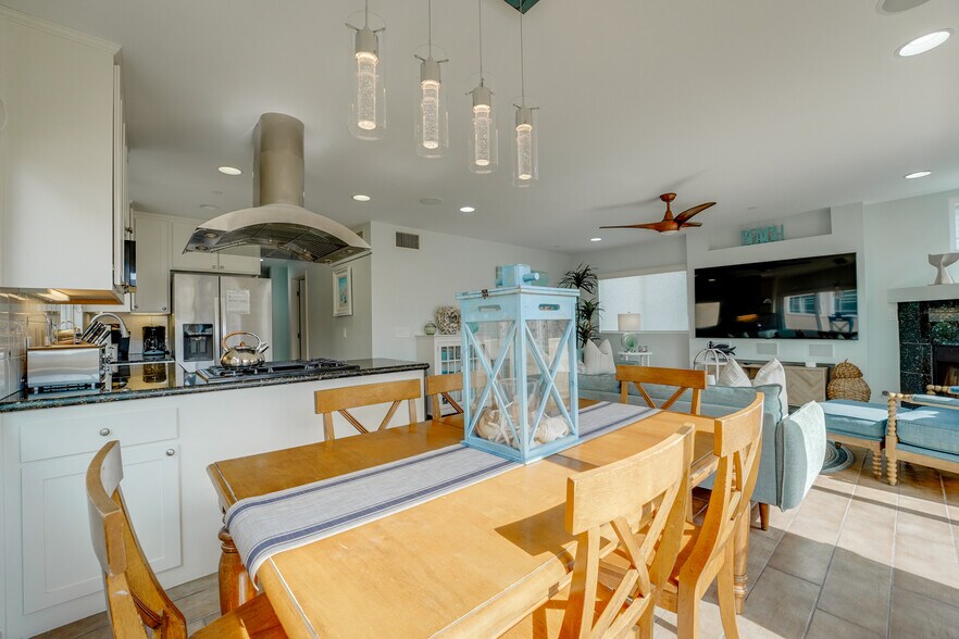 Building Photo - 817 Ostend Ct