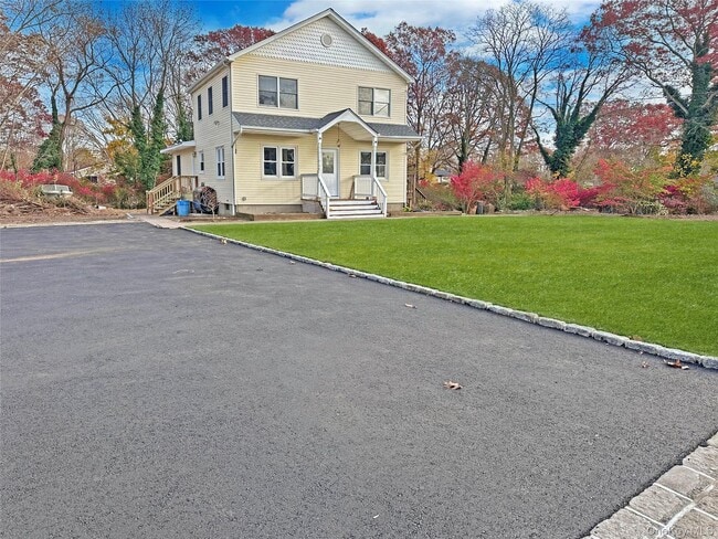 Building Photo - 143 Walter Ave