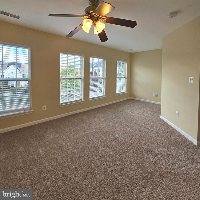 Building Photo - 20992 Kittanning Ln