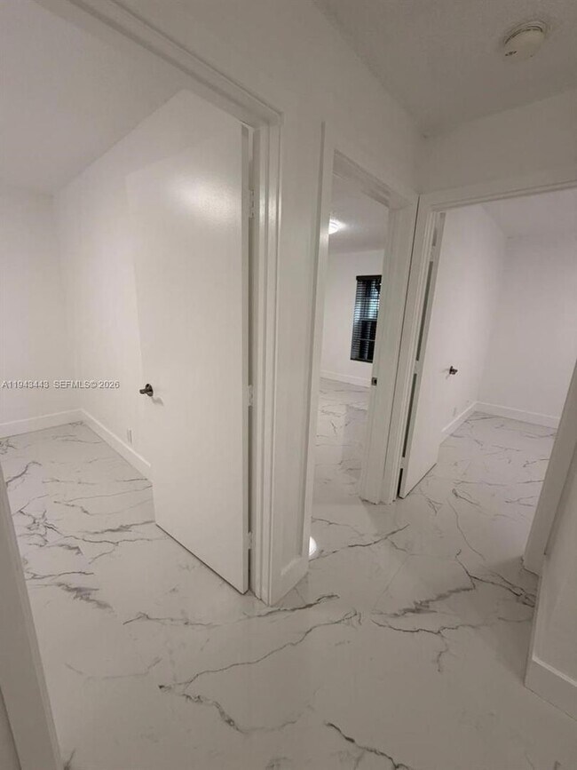 Building Photo - 10227 SW 55th Lane, Cooper City, FL 33328