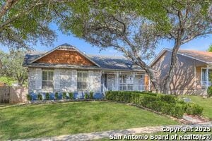 Building Photo - 1918 Lotus Blossom St