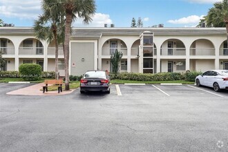 Building Photo - 2703 Nassau Bend