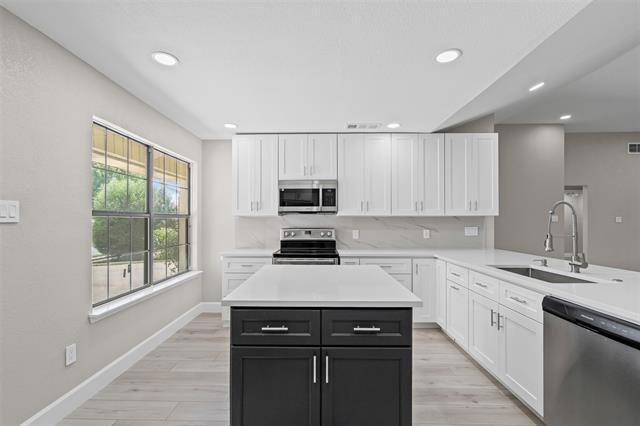 Building Photo - 2415 Amber Hill Ln