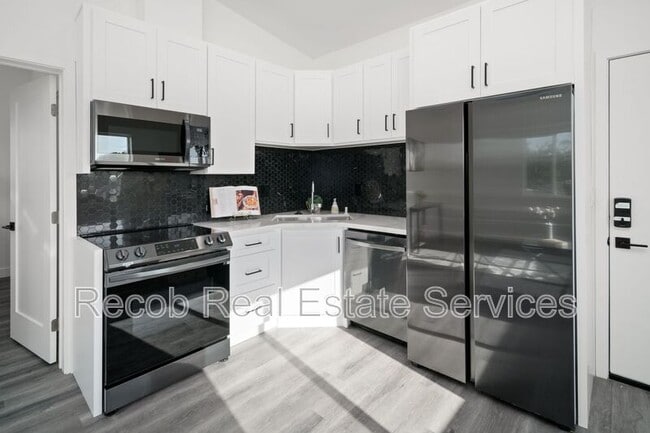 Building Photo - 4685 49th St