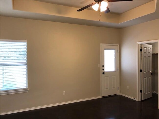 Building Photo - 414 Jack Rabbit Ln