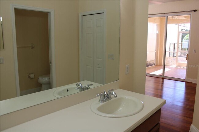 Building Photo - 7803 33rd St E