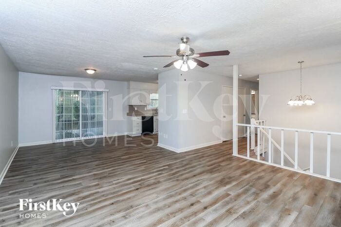 Building Photo - 2845 Tray Ct