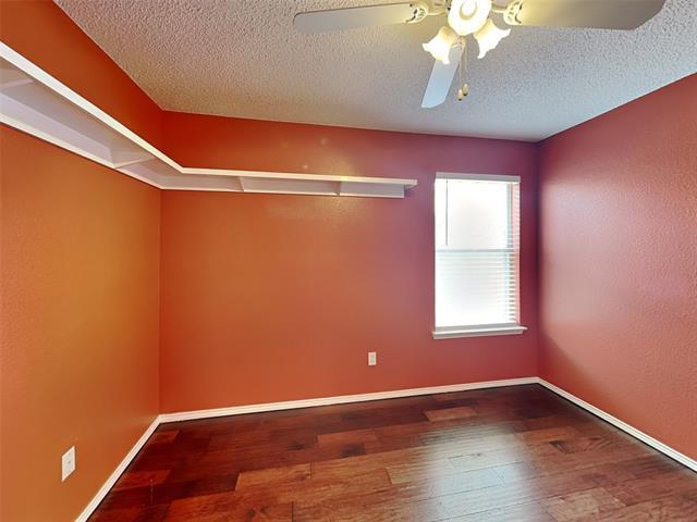 Building Photo - 5558 Heatherglen Terrace
