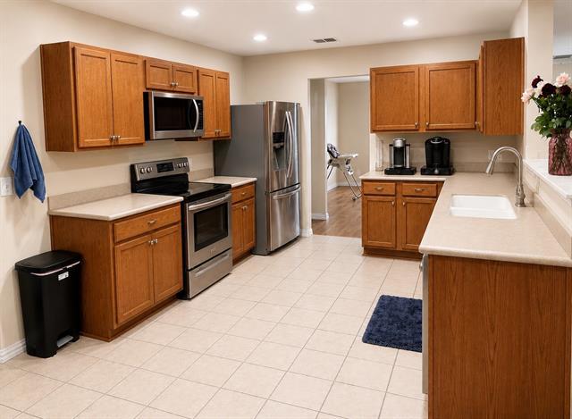 Building Photo - 1622 Pheasant Creek Dr