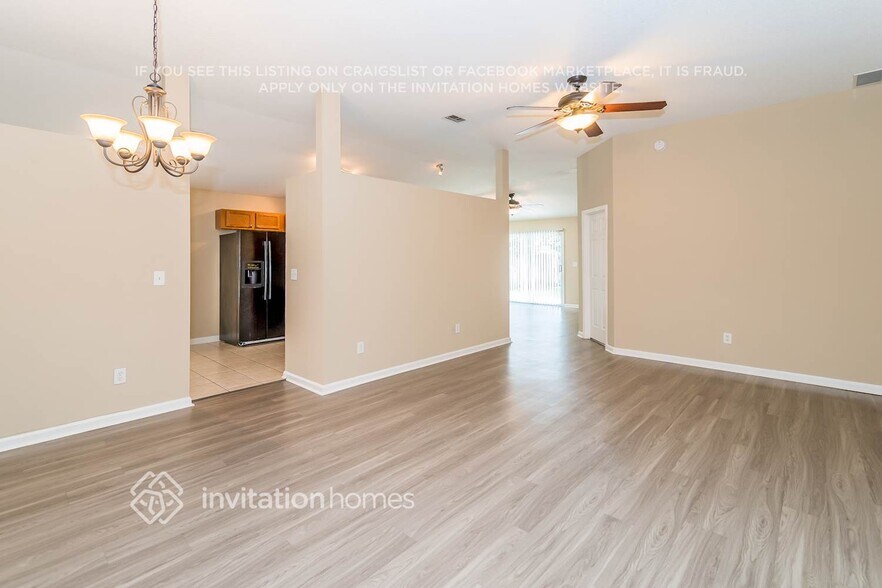 Building Photo - 129 Dragonfly Dr