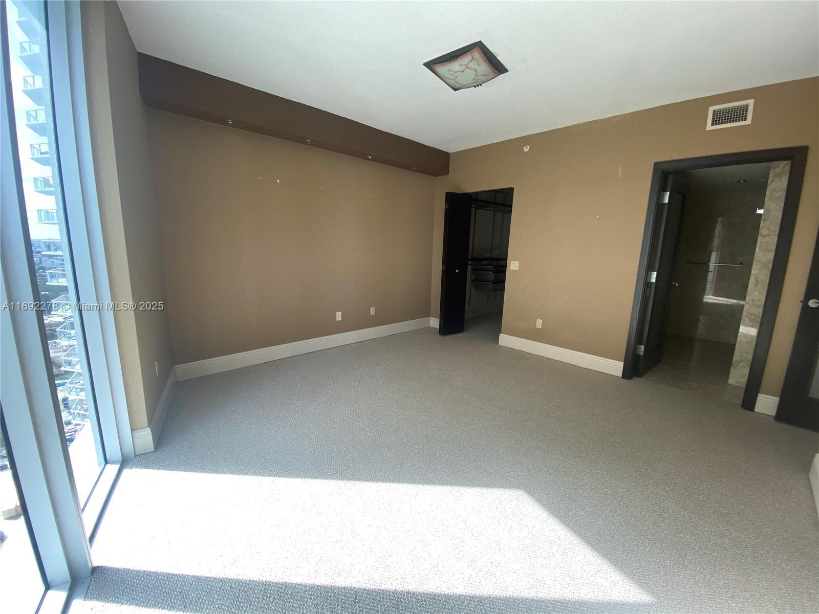 Building Photo - 185 SW 7th St