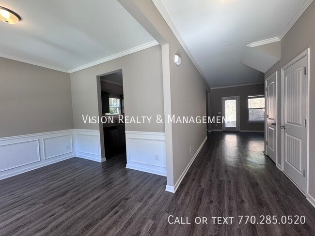 Building Photo - 344 Fieldcrest Dr