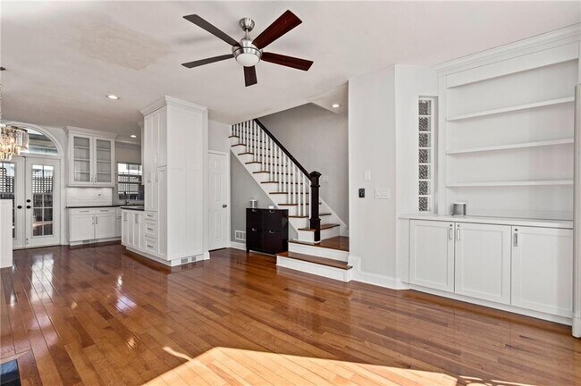 Building Photo - 841 Piedmont Ave NE