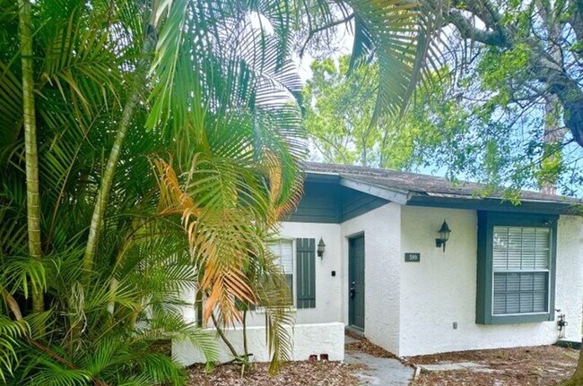 Building Photo - 599 Capistrano Ct