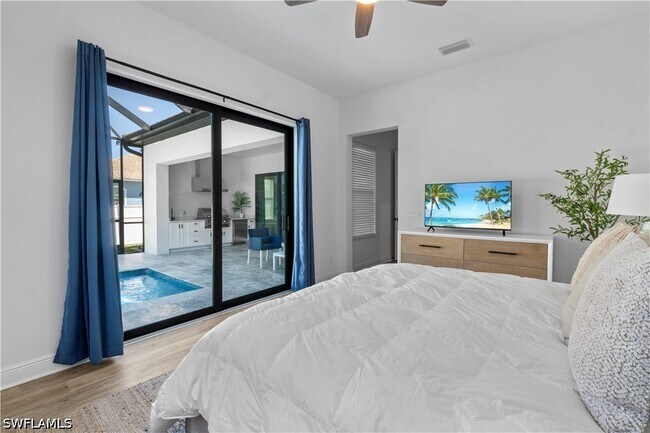 Building Photo - 551 97th Ave N