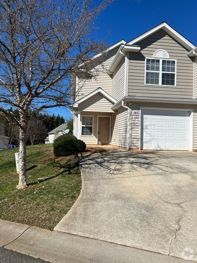 Building Photo - 1522sf 3br 3.5ba