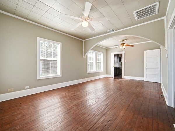 Building Photo - 837 Westfall Ave